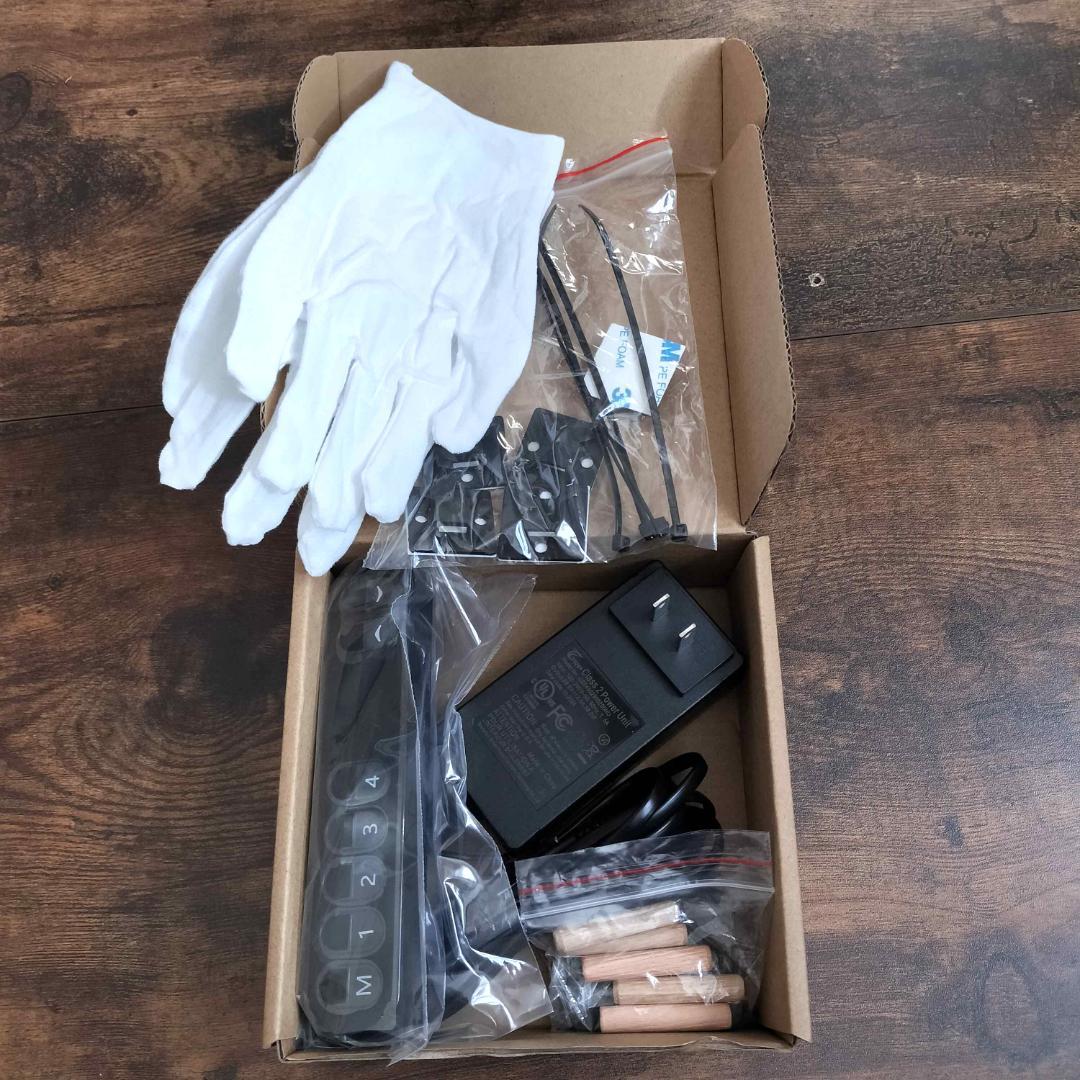 定価4万 ほぼ新品 電動昇降パソコンデスク テーブル 幅140cm ブラウン