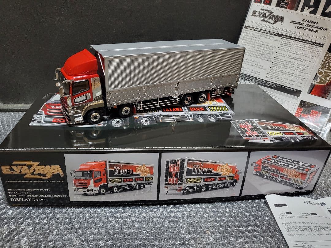 矢沢永吉トランポプラモデル（赤） 1/32 矢沢永吉オリジナルトランポ