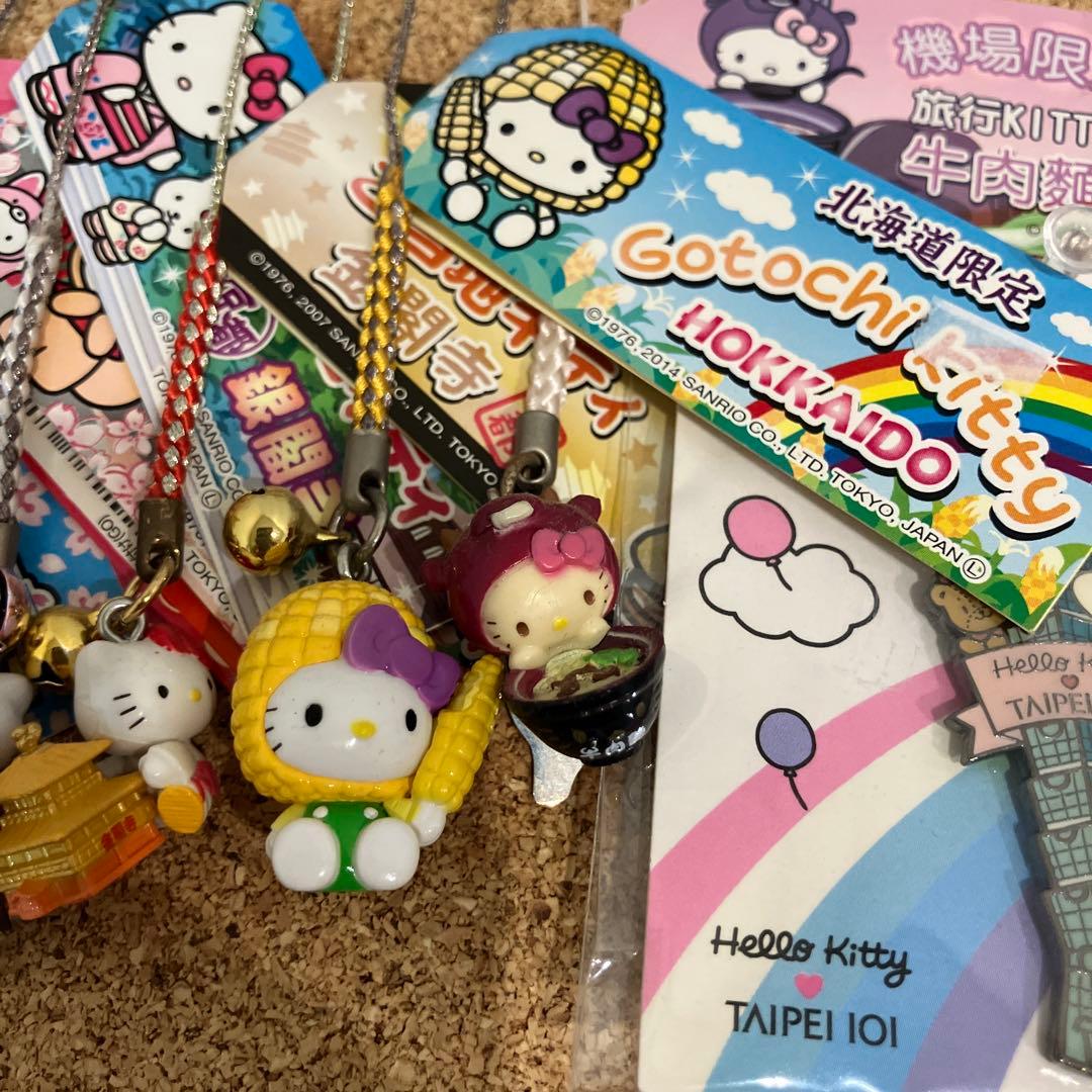 レア　ご当地キティストラップ　根付け　34個セット　未使用　ハワイ　台湾　限定