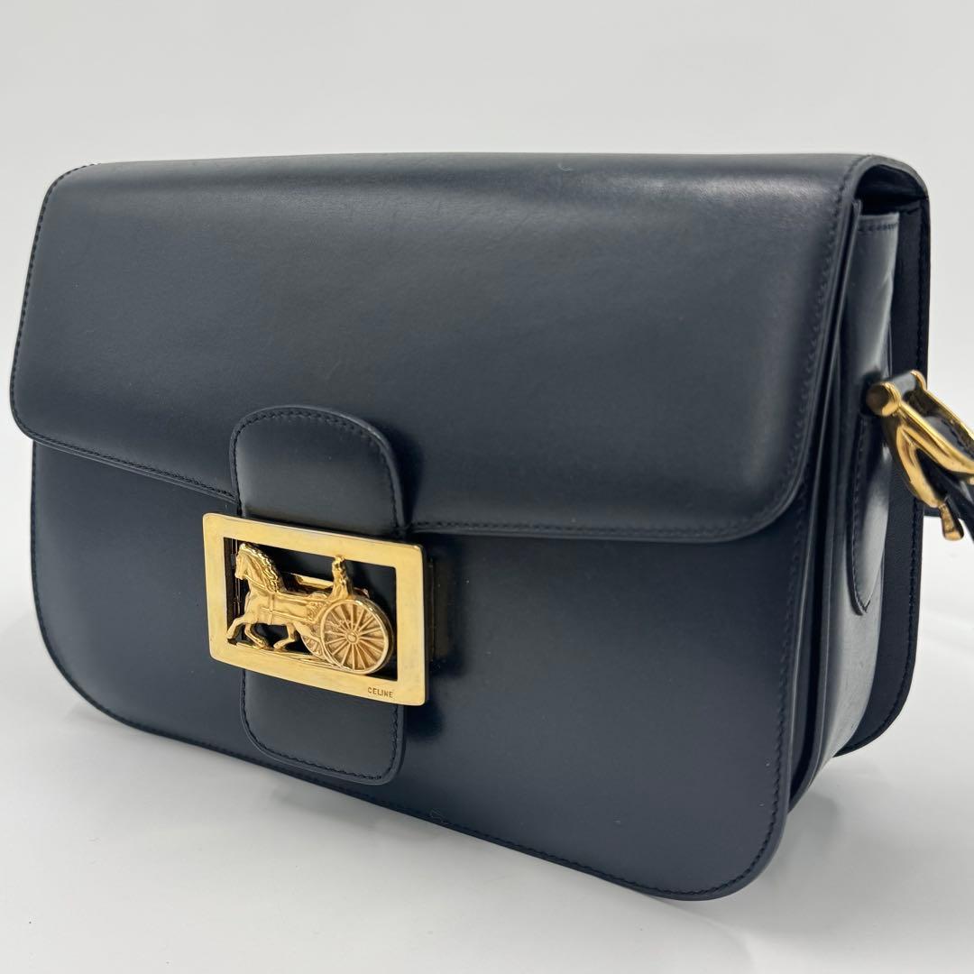 CELINE セリーヌ 馬車金具 カーフ レザー ショルダーバッグ 黒紺