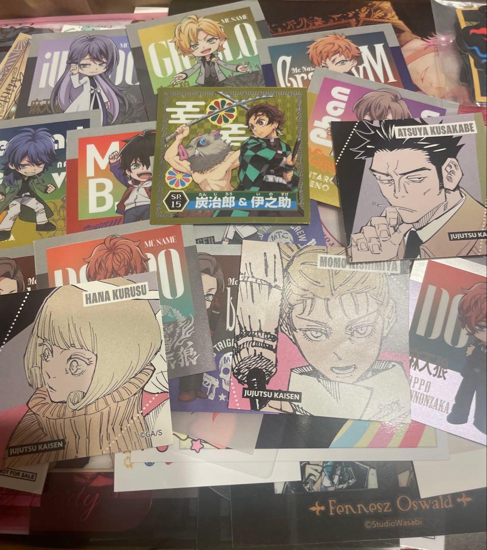 アニメグッズ大量まとめ売り！紙類・薄物約310点 - メルカリ