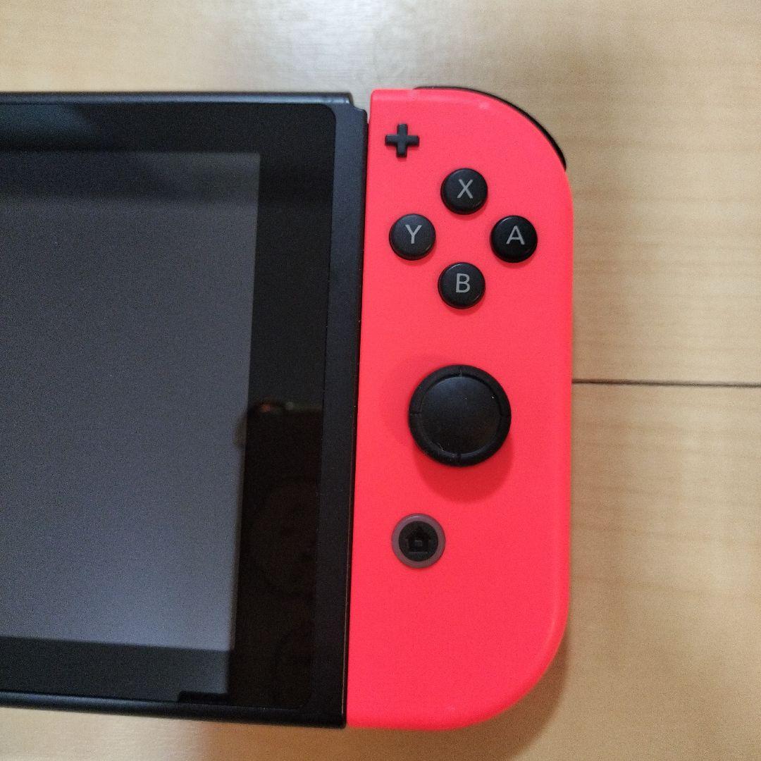 【美品】Nintendo Switch