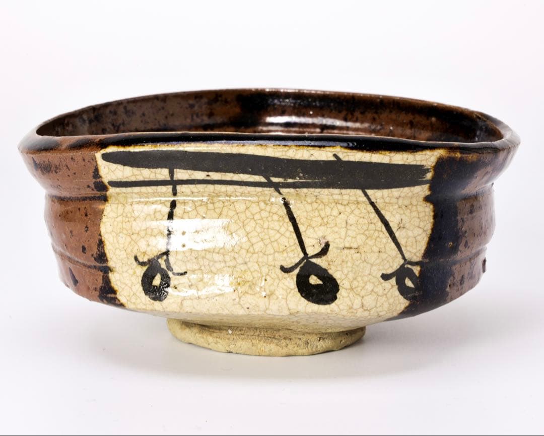 古織部 干柿紋沓形茶碗 木箱付 茶道具 抹茶碗 美濃焼 織部焼