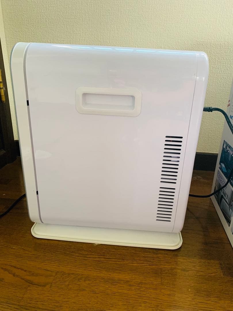 クール ホット 冷温庫 20L TSR-K20L-WH ホワイト