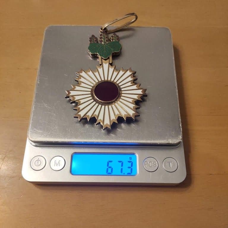 極美品! 完品】勲二等旭日重光章 略章 略綬付 本物保証 明治勲章 368