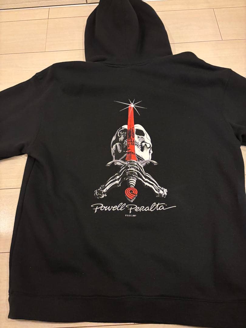 古着ヴィンテージPOWELL PERALTA スカル&ソード　パーカー　サイズM