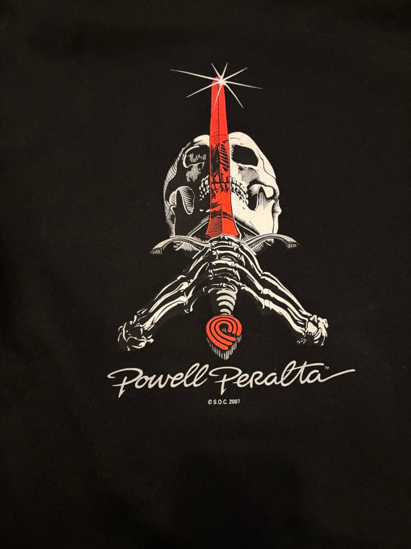 古着ヴィンテージPOWELL PERALTA スカル&ソード　パーカー　サイズM
