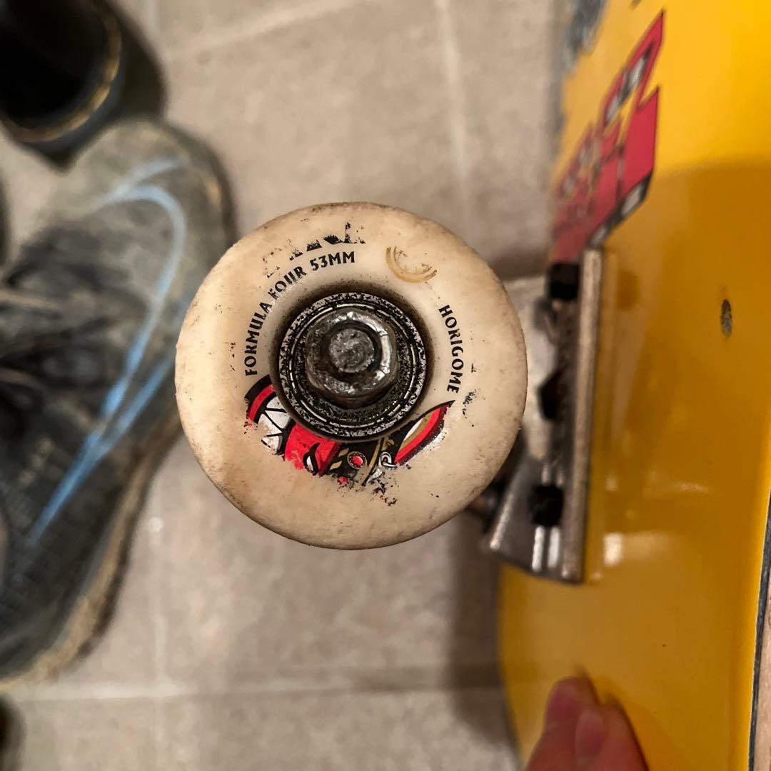 たたスケボー　chocolate