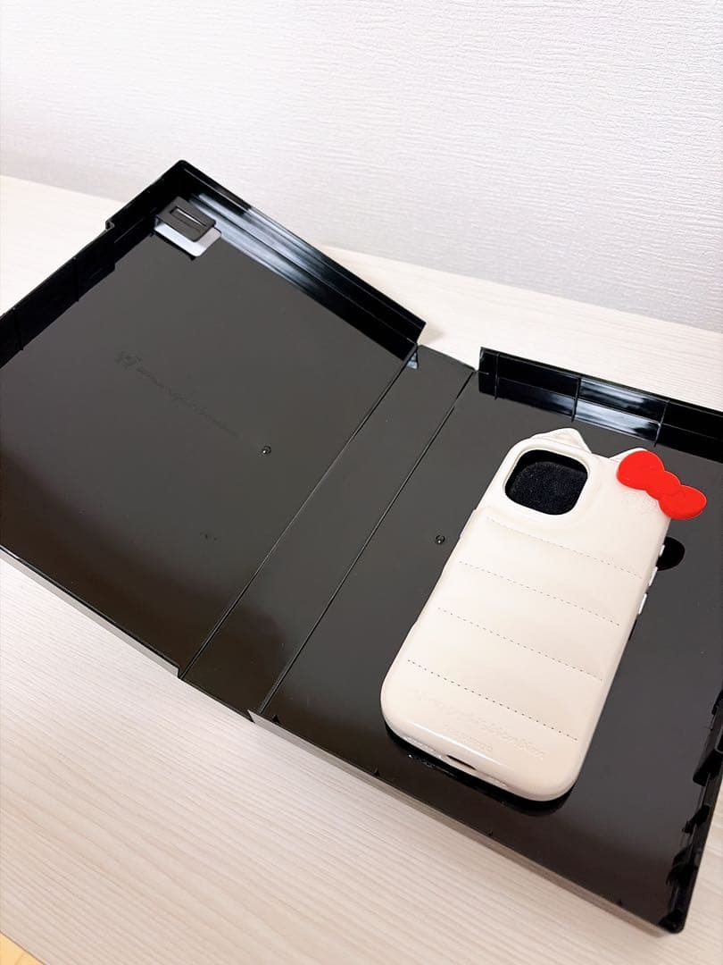 Urban Sophistication ケース ハローキティ iPhone17