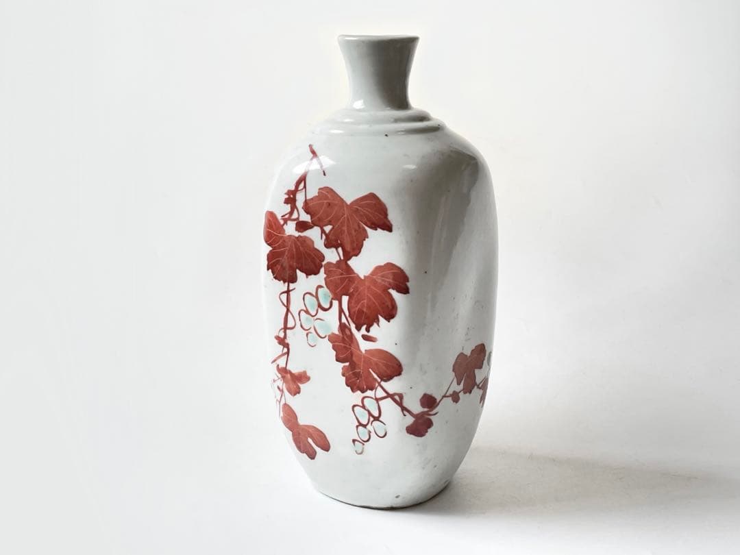 骨董　アンティーク　岩谷焼　蔦植物文　鞆徳利　徳利　保命酒徳利　赤絵　色絵　酒器 鞆徳利（ともとっくり）岩谷焼 | 骨董品・美術品を高価買取できる理由