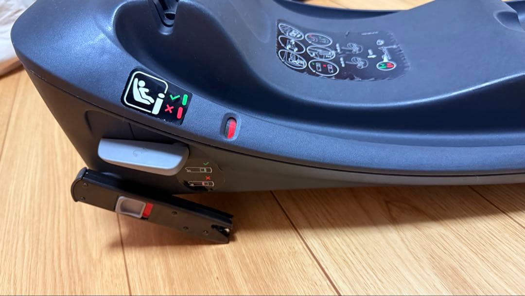 cybex エイトンS2 ベースワン　カーシートアダプタ　サイベックス