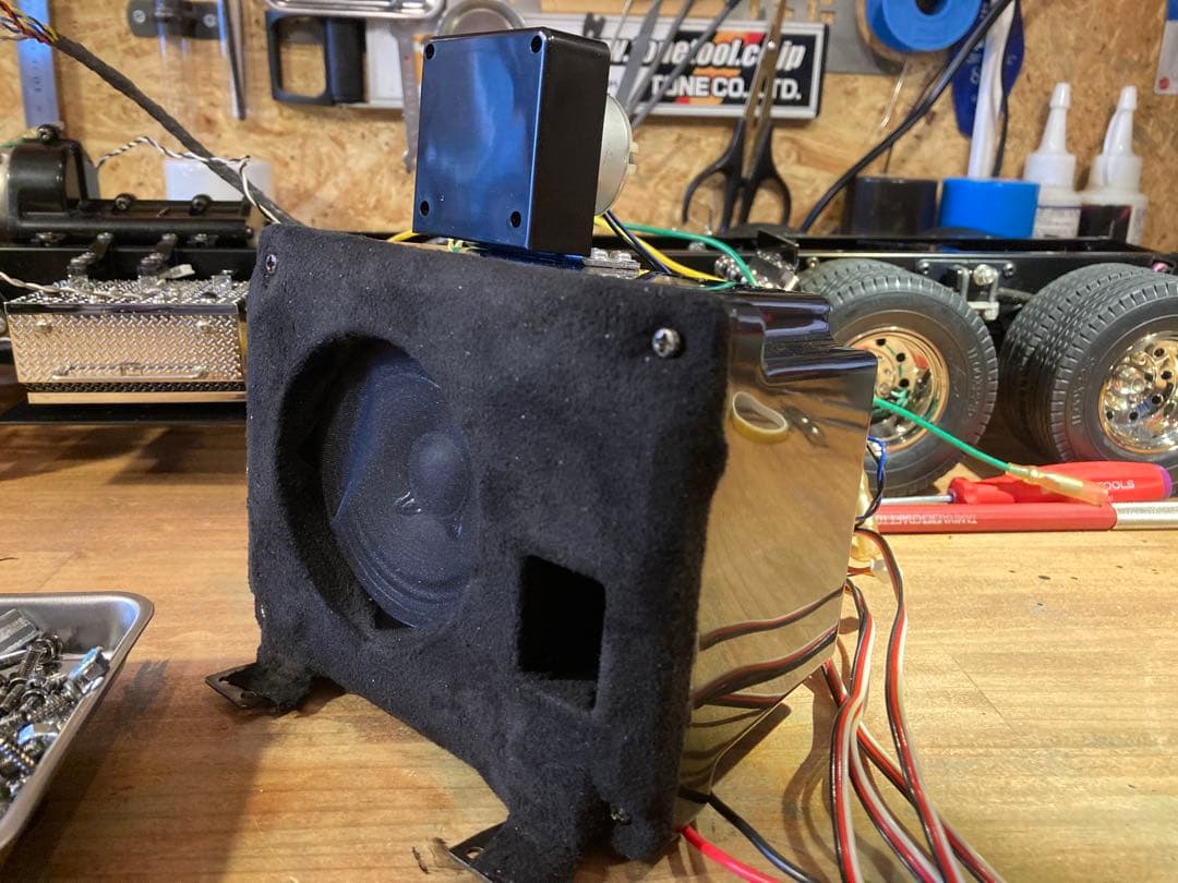 M様納車待ち タミヤ ナイトハウラーカスタム フルオペ サキールオレンジ