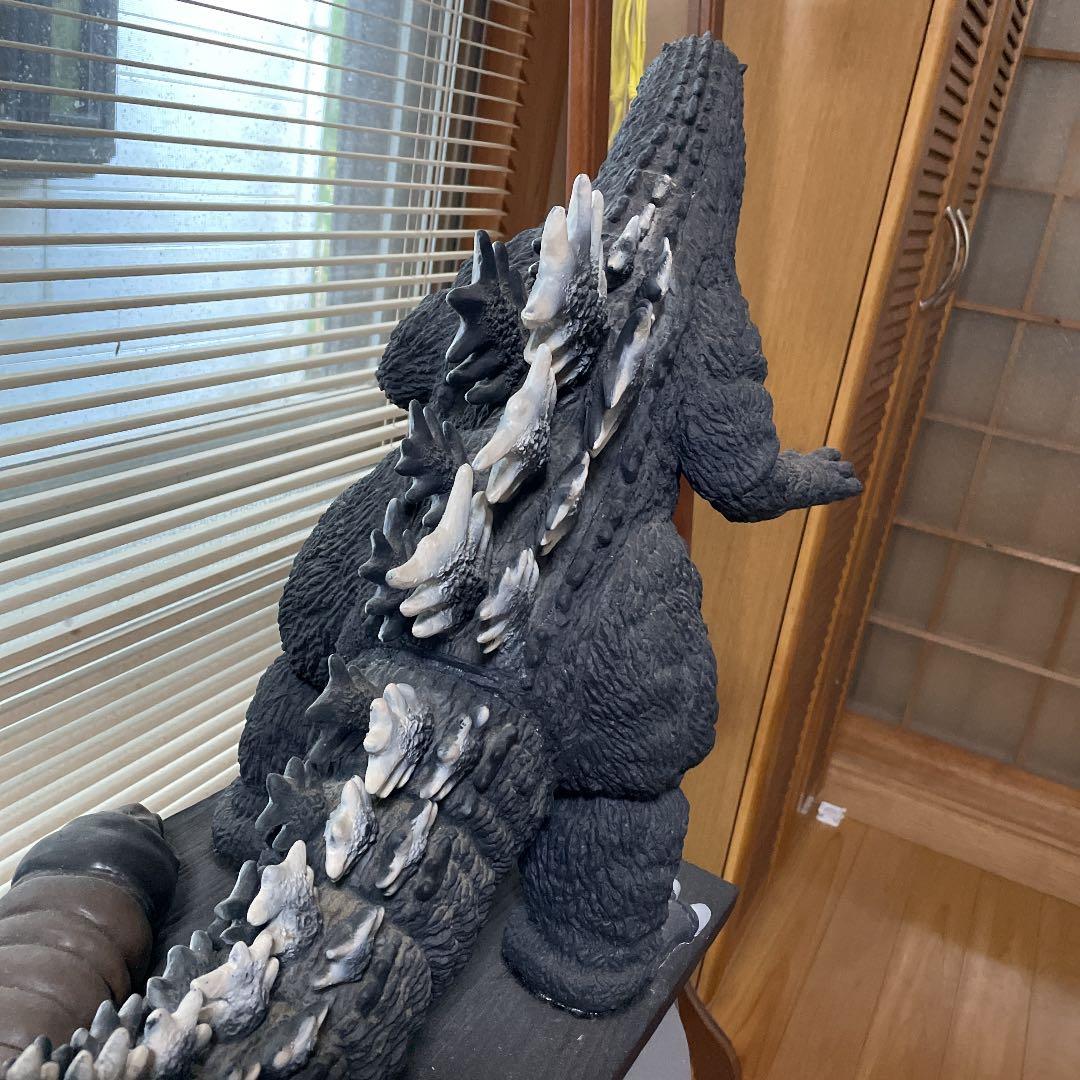 ゴジラと幼虫モスラ（親モスラおまけ）