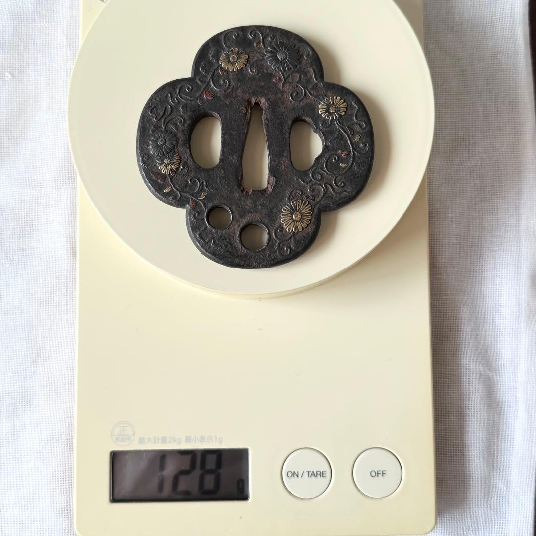 日本刀 鍔・古美濃　後藤