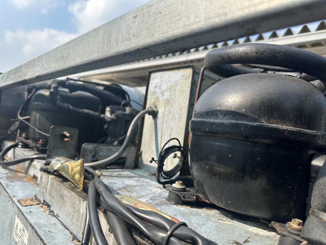 ホシザキ 業務用冷凍室付恒温高湿庫 HCF-120SF3 □ホシザキ 冷凍室