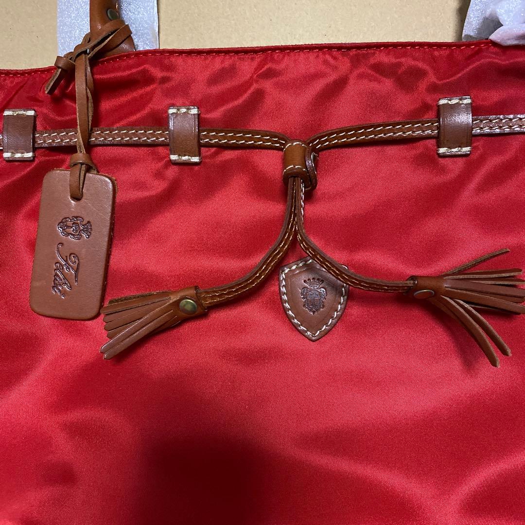 フェリージ　ナイロンハンドバッグ