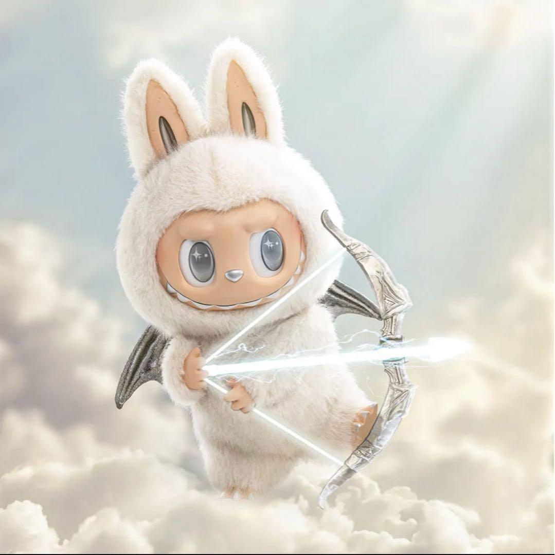 THE MONSTERS ANGEL IN CLOUDS labubu ラブブ