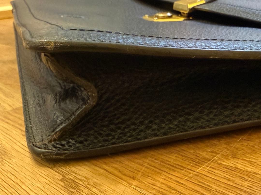 美品未使用〈LOEWEロエベビジネスバッグ ブラックレザー〉