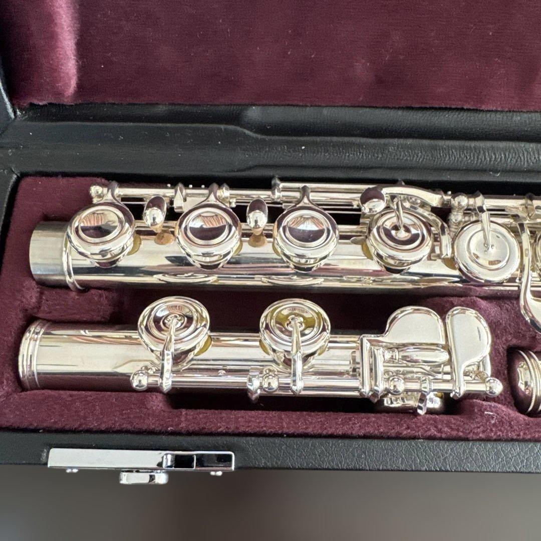 美品(2025年３月購入)ヤマハ　フルートYFL-517