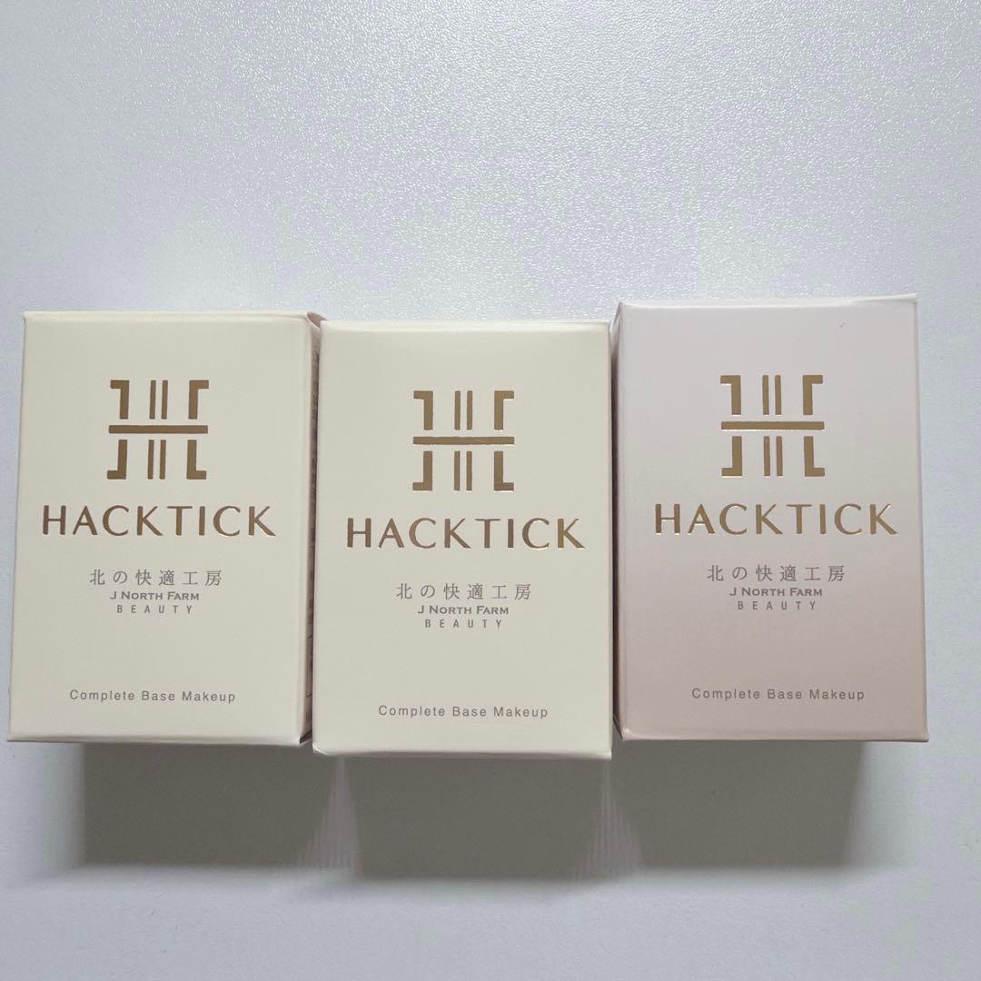【3個】北の快適工房 ハックティック ベースメイク02ナチュラル パフ付
