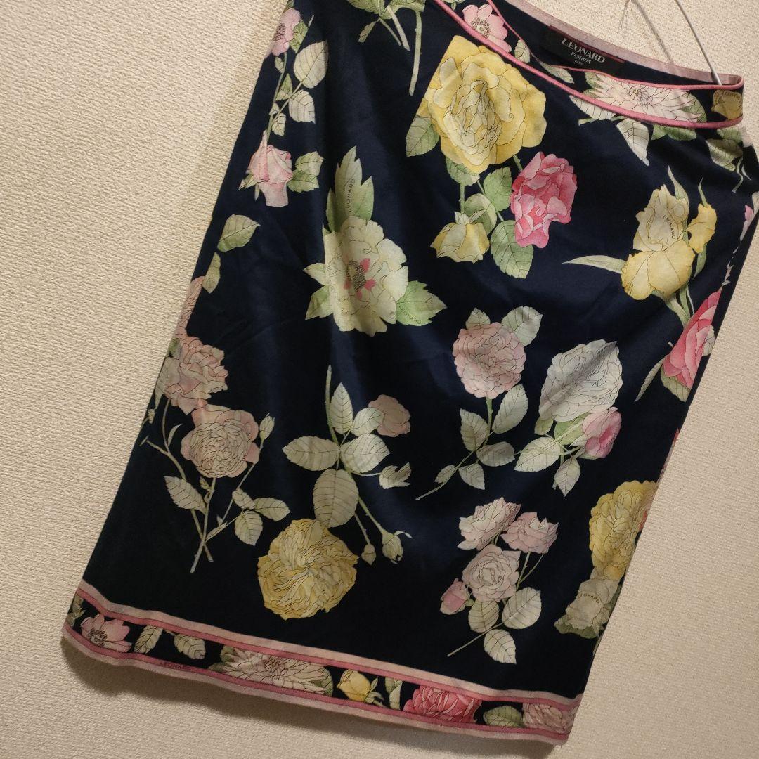 k4 超美品　LEONARD　レオナール　スカート　花柄