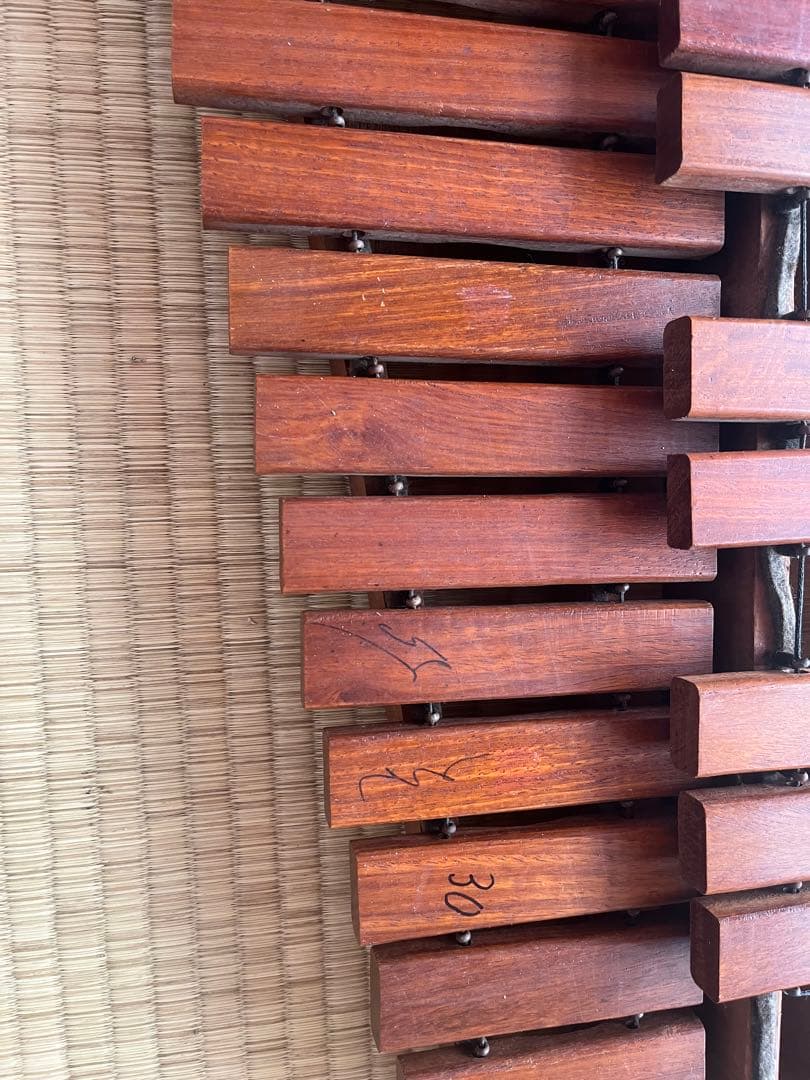 KOROGI 卓上木琴　　コオロギ