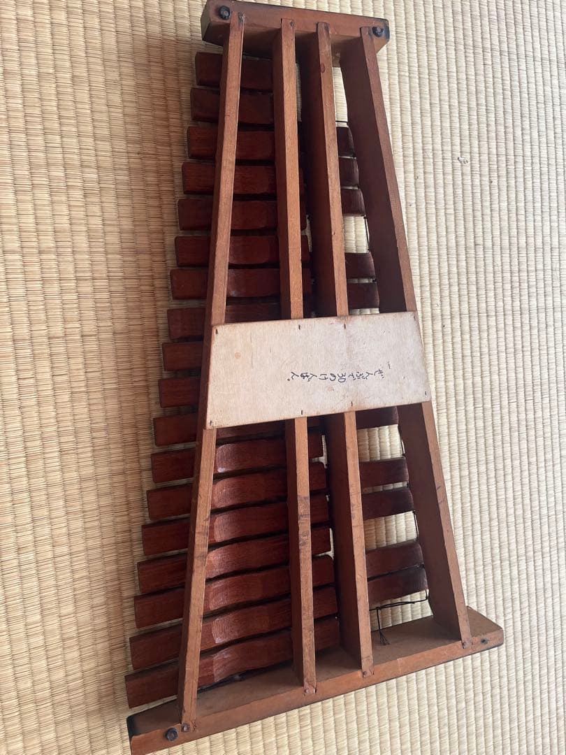 KOROGI 卓上木琴　　コオロギ