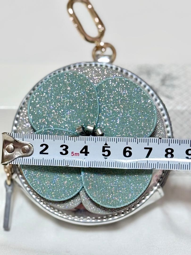 【新品未使用】FURLA 花モチーフ ケース 小物入れ