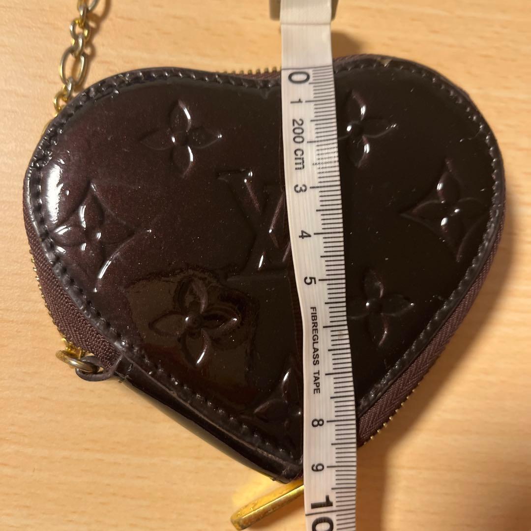 お*ち様 Louis Vuitton ハート型ケース