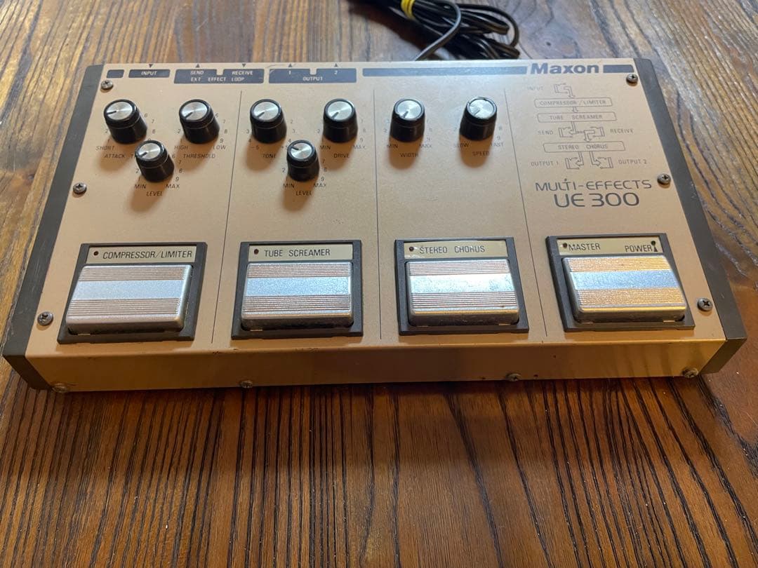 Maxon UE 300 マルチエフェクター 【ヴィンテージ 艶あり TS-9】