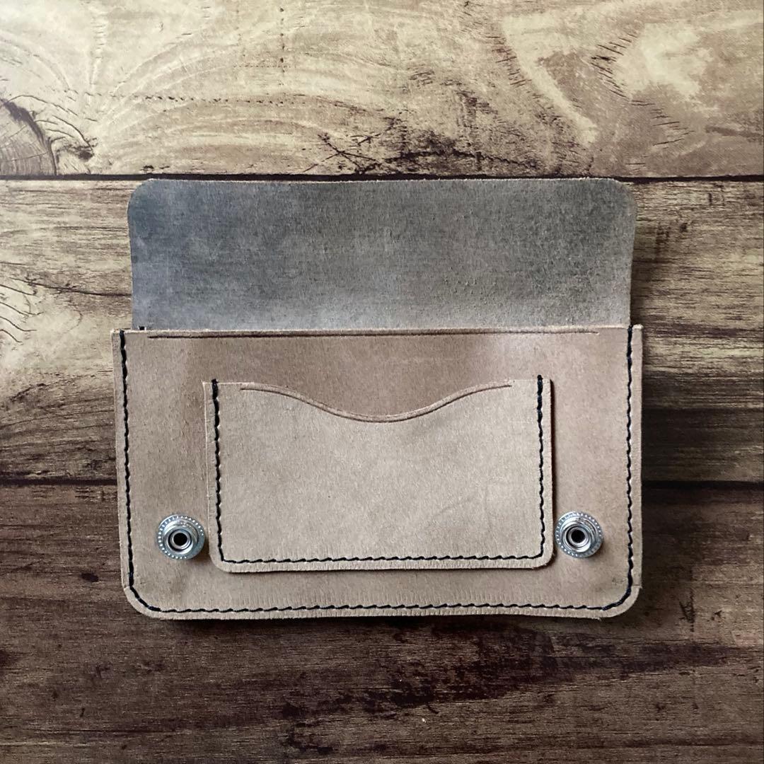 【ko-ki】ミドルトラッカーウォレット茶芯ブラック【お札を折らずに収納】