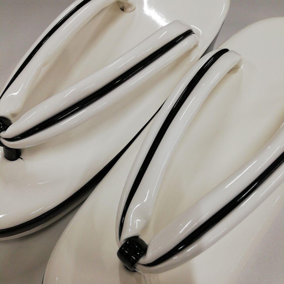 新品未使用☆　振袖用成人式 卒業式 　草履バッグセット　白黒　フリーサイズ45