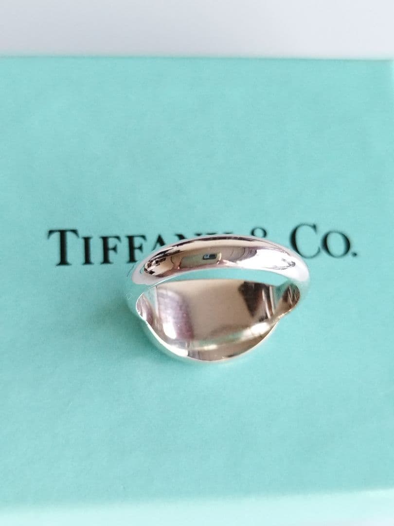 TIFFANY & Co. リターン トゥ オーバル リング 約8.5号