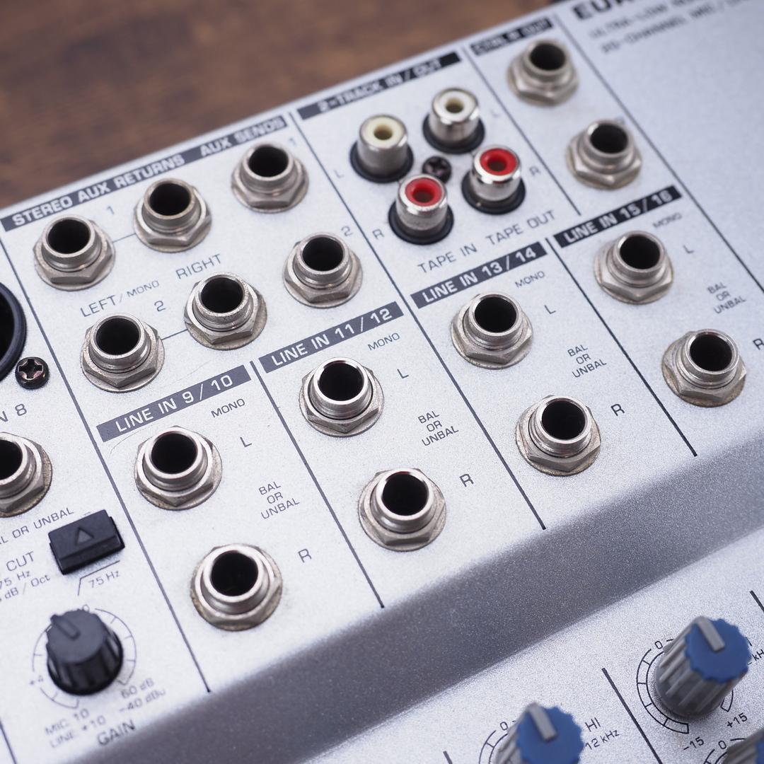 BEHRINGER MX2004A ACアダプターなしだけど動作確認済品