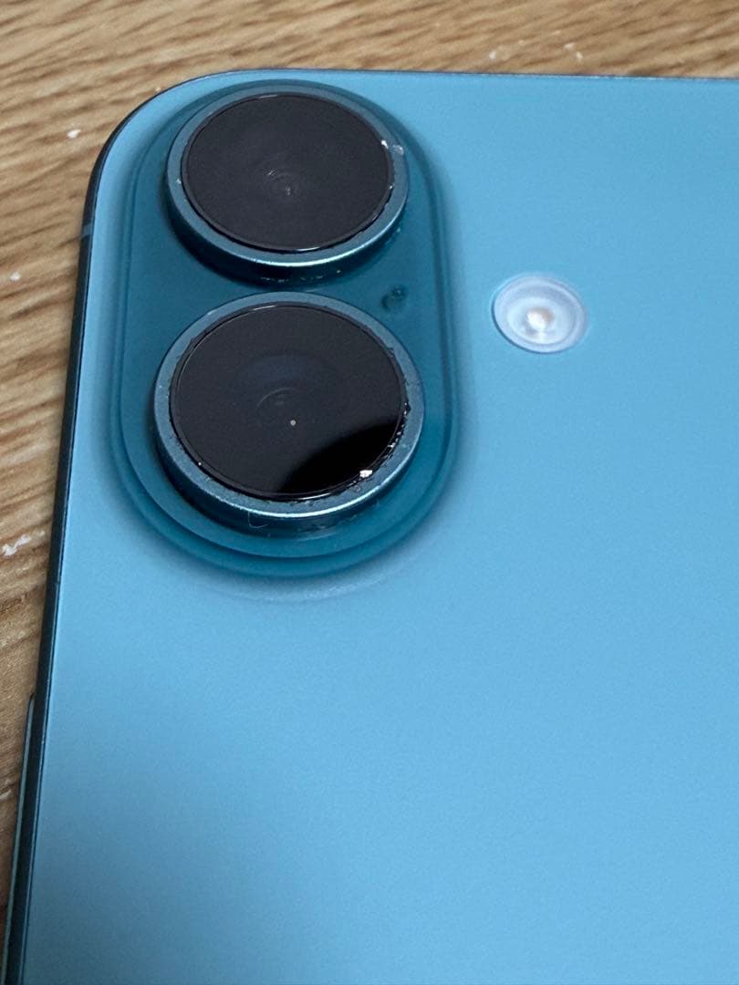 iPhone16 ティール 128GB 背面割れ 本体のみ おまけあり