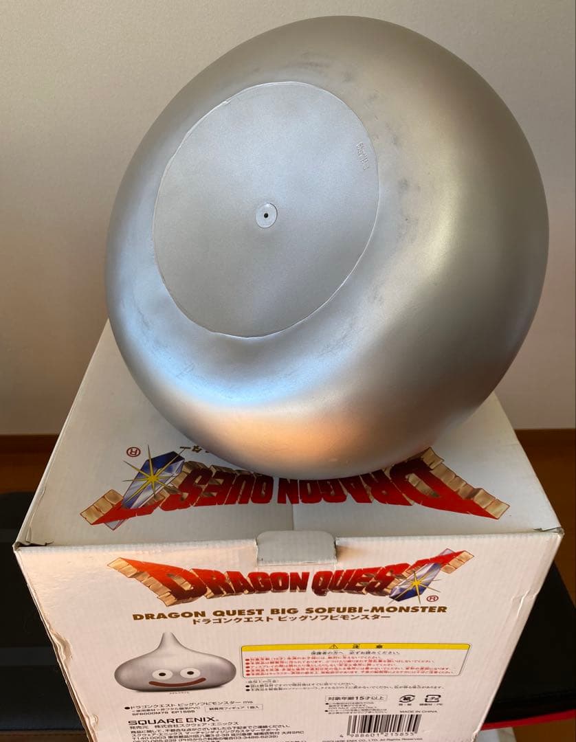 ドラゴンクエスト】実物大1/1メタルスライム フィギュア（ソフビ）