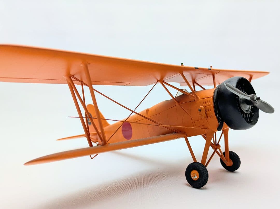 天賞堂 銀座本店 九五式中間練習機 (赤とんぼ)｜美しくも力強い存在