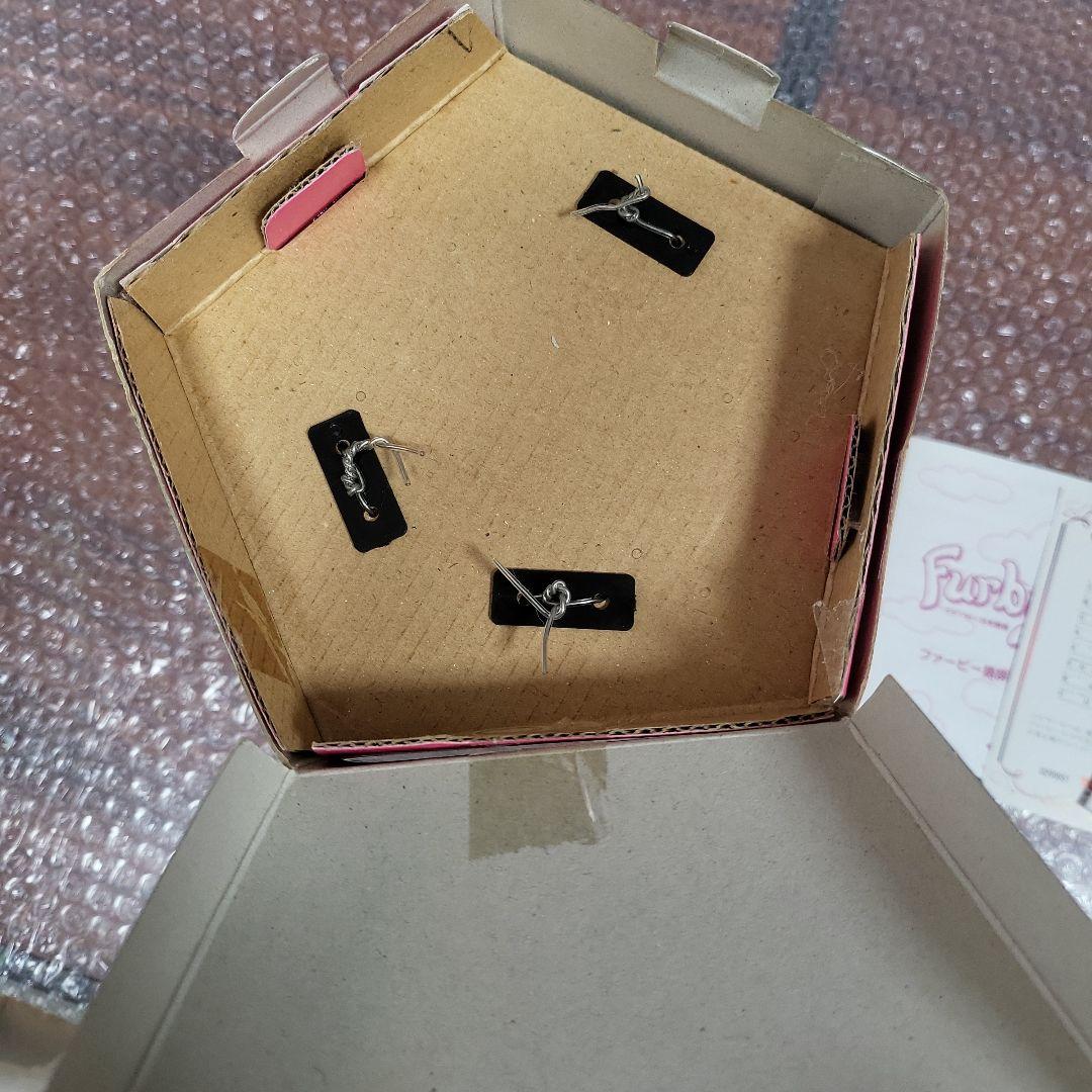 中古品 ファービー Furby 日本語版 取扱説明書、辞書、血統書、箱付き