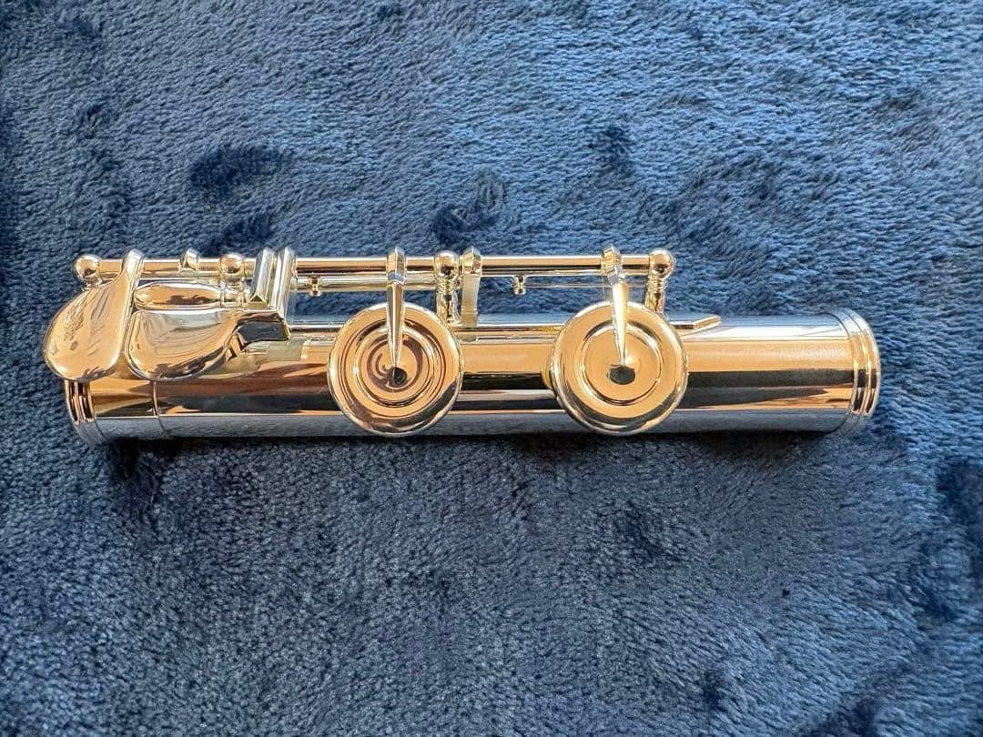 YAMAHA フルートYFL-212 ほぼ未使用　専用ケース付き