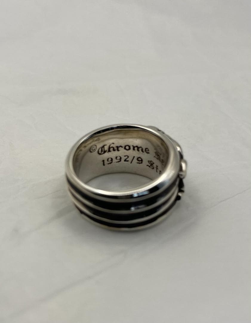 ダガーデザインリング