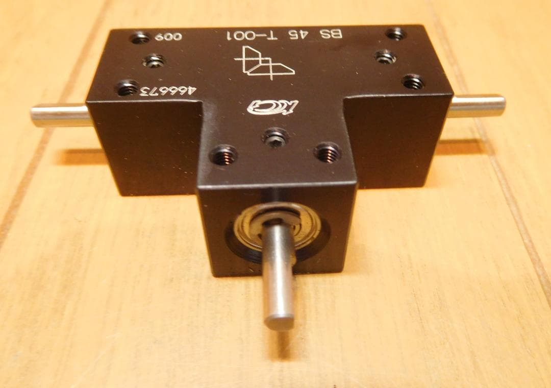ギヤーボックス　KG Bevel Gear Box BS45T-001 ①