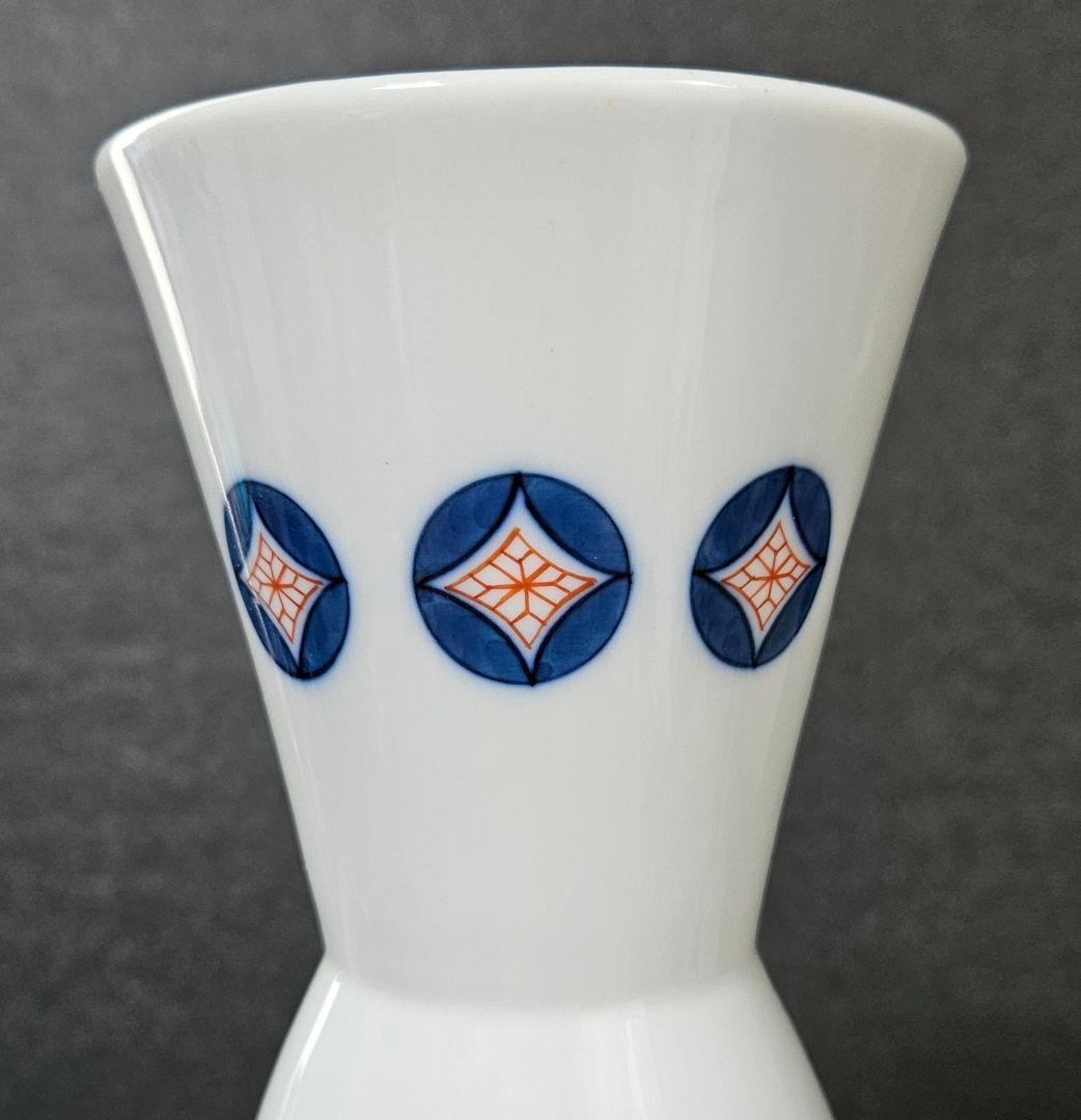 鍋島焼　色鍋島　鍋島御庭焼　名工　26代 市川光山作　桐文様　打出の小槌図　花瓶