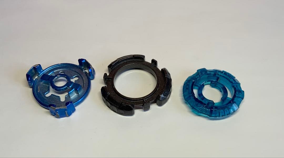 希少】メタルファイトベイブレードWBBA特別景品ファングレオーネ