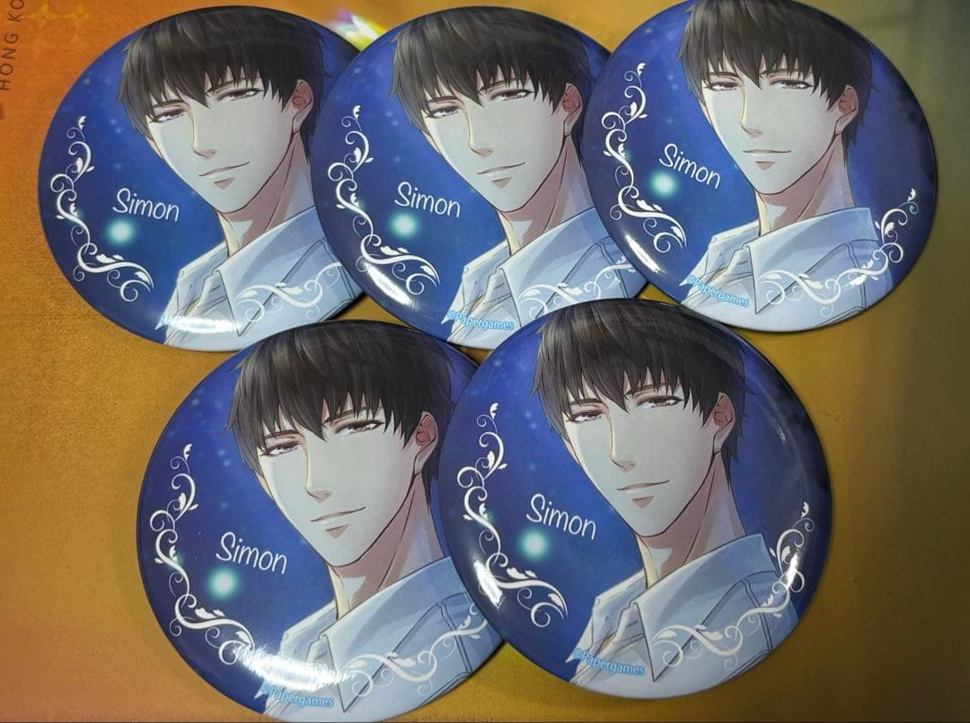 恋とプロデューサー 恋プロ シモン 缶バッジ - メルカリ