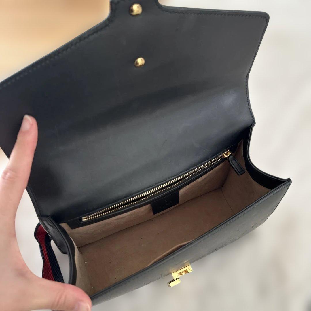 Gucci ショルダーバッグ ブラックレザー