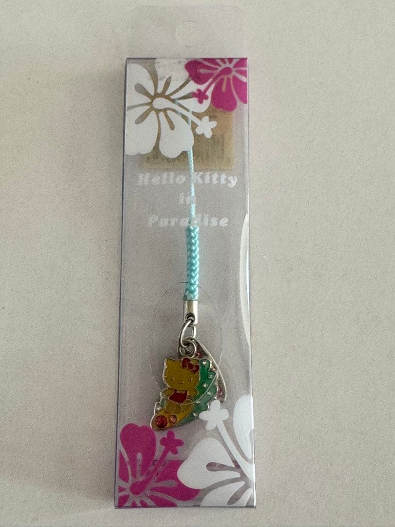 レア！2010年グアムサイパン限定 ハローキティ 日焼けサーフィン根付