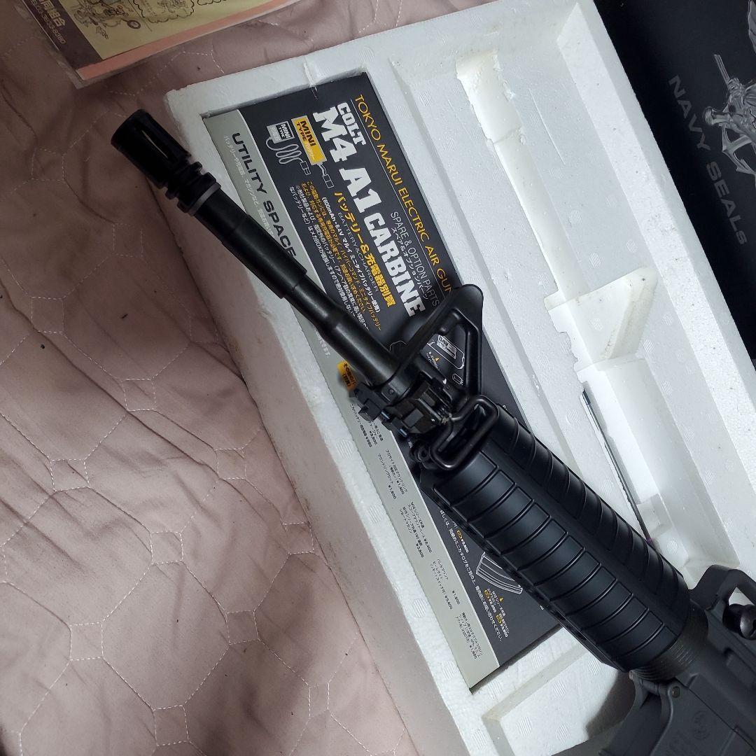 新品コンディション！東京マルイ　スタンダード　M4A1