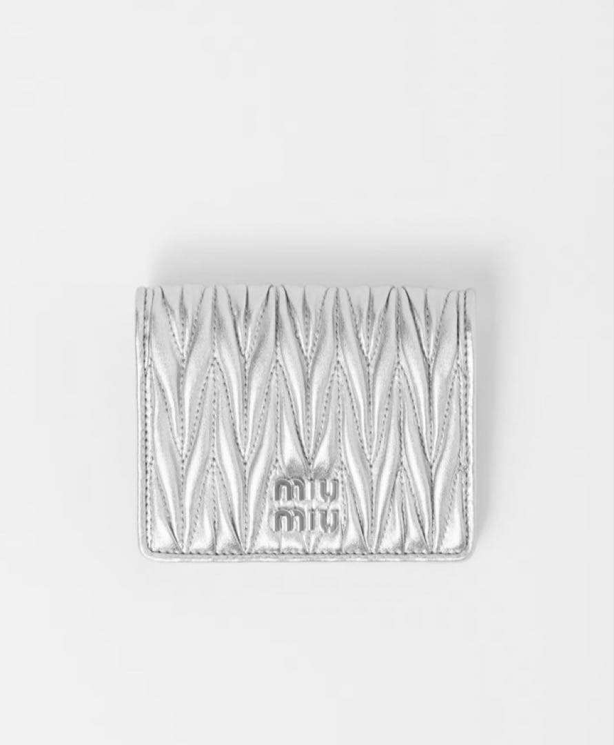 miumiu☆ミュウミュウ☆マテラッセレザー折り財布 楽天市場】ミュウミュウ MIUMIU マテラッセレザー 折り財布