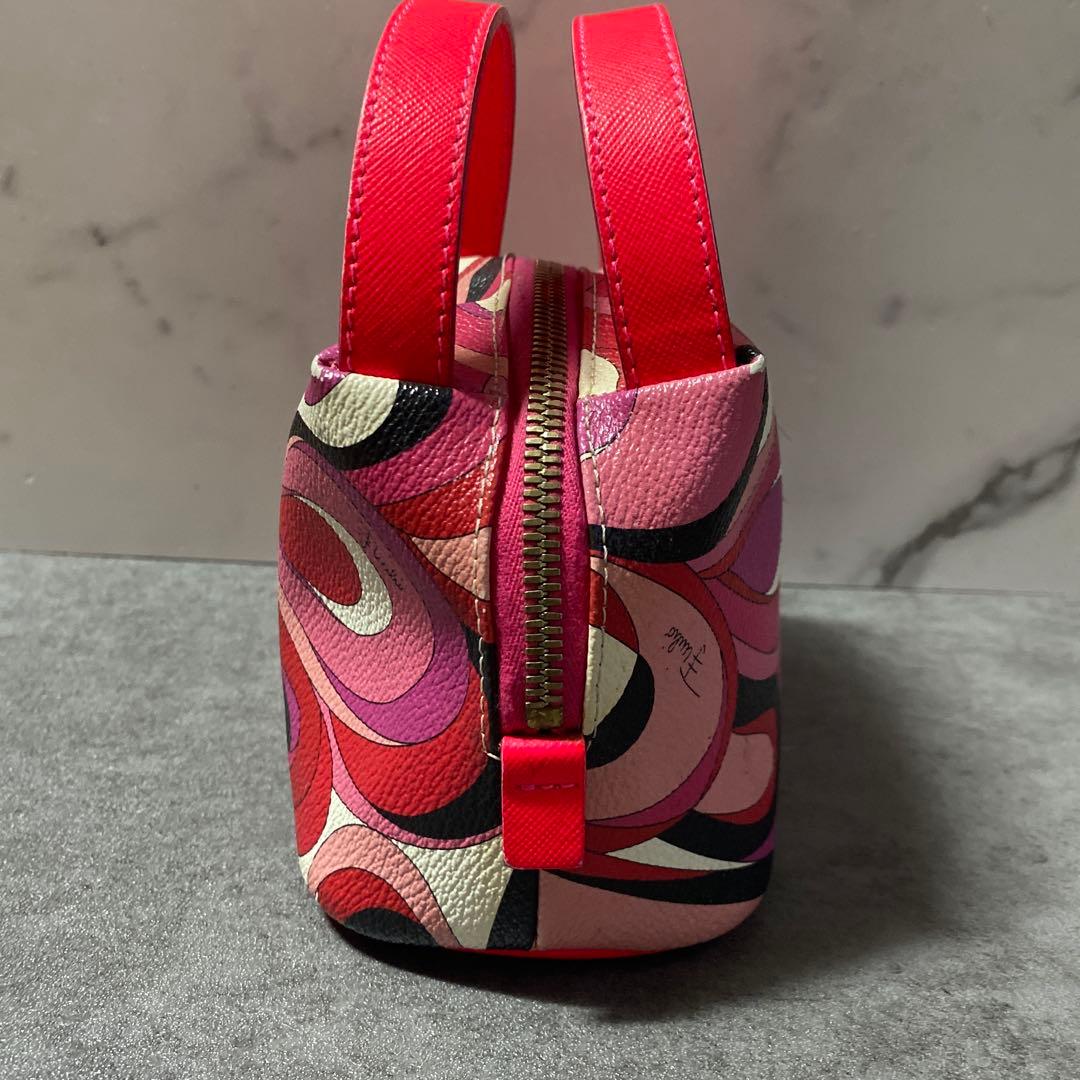 ✨美品✨EMILIO PUCCI 総柄 レザーバッグ　マルチカラー