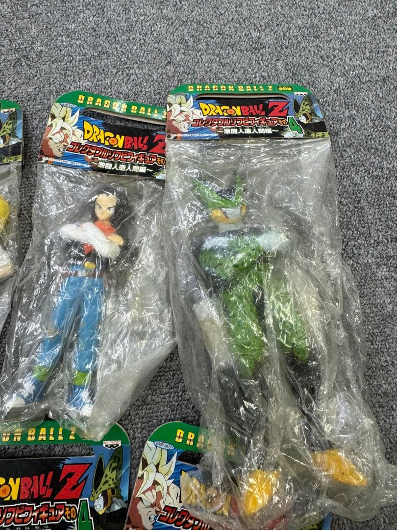 未開封　ドラゴンボールZ　コレクタブルソフビフィギュアその4　激闘人造人間編